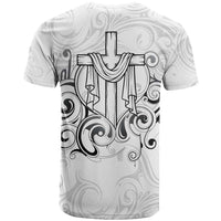 Custom Photo Name Polynesian White Sunday T shirt Tribal Art Heart with Cross