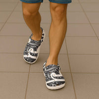 Aotearoa Maori Kowhaiwhai Clogs Shoes Kiwikiwi Puhoro and Patiki