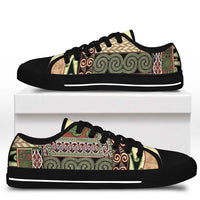 Beige Aotearoa Kowhaiwhai Pattern Low Top Shoes NZ Maori Quilt Style - Polynesian Pride
