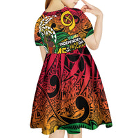 Personalized Vanuatu 45th Independence Anniversary Kid Short Sleeve Dress Melanesian Pattern Reggae - Polynesian Pride