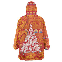 French Polynesia Christmas Wearable Blanket Hoodie Seashell Xmas Tree Tribal Waves - Polynesian Pride