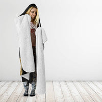 Aotearoa Waikato Tainui Hooded Blanket Maori Light Gold Tribal Paua Shell Pattern