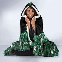 Aotearoa Ngai Tahu Hooded Blanket Maori Tribal Dark Green Paua Shell Pattern