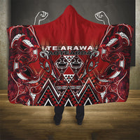 Aotearoa Te Arawa Hooded Blanket Maori Tribal Dark Red Paua Shell Pattern