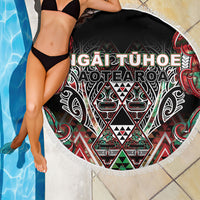 Aotearoa Ngai Tuhoe Beach Blanket Maori Tribal Red And Green Paua Shell Pattern