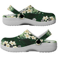 Green Tropical Hawaii Clogs Shoes Seamless Monstera Plumeria Hawaiian Pattern - Polynesian Pride
