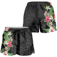 Hawaii Tropical Flowers Shorts for Women Polynesian Tattoo Black