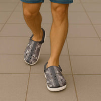 Hawaiian Art Flower Tribal with Lei Clogs Shoes Palaka Pattern Grayscale - Polynesian Pride