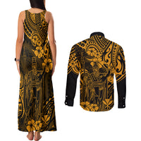 Hawaii King Kamehameha Couples Matching Tank Maxi Dress and Long Sleeve Button Shirts Polynesian Pattern Gold Version LT01 - Polynesian Pride