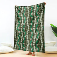 Pikake Maile Tiare Lei Blanket Omaomao Lauhala Pattern