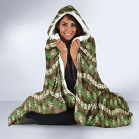 Pikake Maile Tiare Lei Hooded Blanket Natural Lauhala Pattern