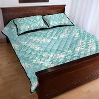 Light Turquoise Mermaid Puakenikeni Maile Lei Quilt Bed Set