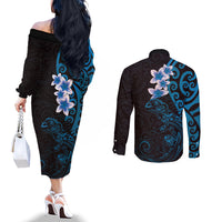 New Zealand Tuatara Plumeria Couples Matching Off The Shoulder Long Sleeve Dress and Long Sleeve Button Shirt Maori Blue Koru Tribal Tattoo