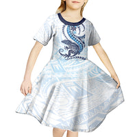 Blue Maori Tuatara Kid Short Sleeve Dress Luxury Pastel Pattern