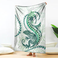 Green Maori Tuatara Blanket Luxury Pastel Pattern
