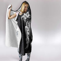 Hawaiian-Polynesian Art Tattoo Hooded Blanket Hibiscus and Plumeria Grayscale
