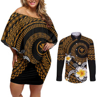 Hawaiian Plumeria Turtle Tribal Spiral Polynesian Tattoo Couples Matching Off Shoulder Short Dress and Long Sleeve Button Shirt Gold Color