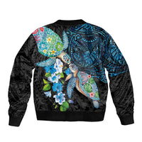 Hawaiian Couple Turtles Honi Sleeve Zip Bomber Jacket Polynesian Art Motifs and Hibiscus Black Blue Color - Polynesian Pride