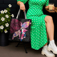 Hawaiian Couple Turtles Honi Tote Bag Polynesian Art Motifs and Hibiscus Black Red Color - Polynesian Pride