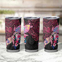 Hawaiian Couple Turtles Honi Tumbler Cup Polynesian Art Motifs and Hibiscus Black Red Color - Polynesian Pride