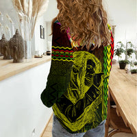 Hawaiian Reggae Music Women Casual Shirt Jamaica Singer Tribal Polynesian and Hibiscus