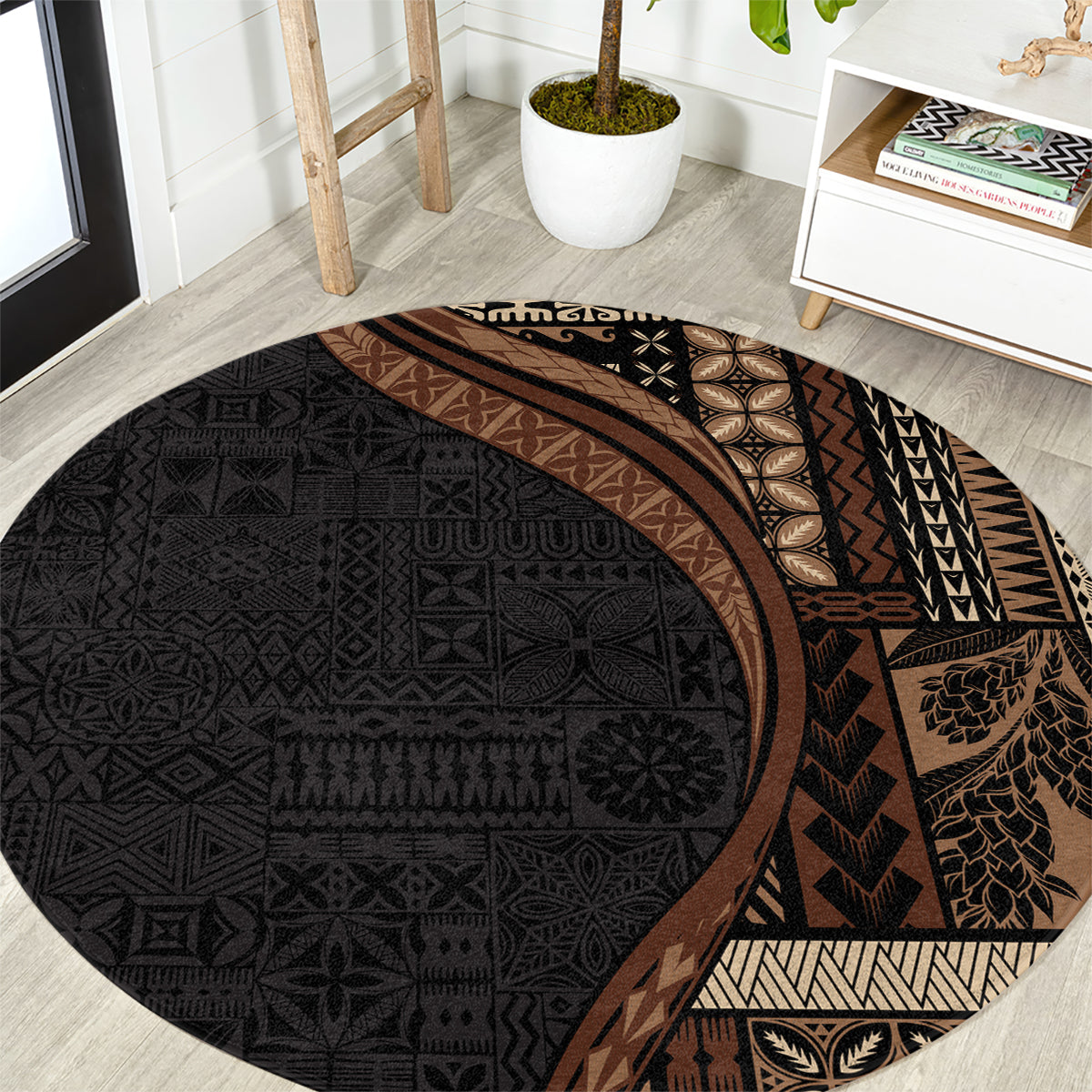 Samoa Siapo Motif and Tapa Pattern Half Style Round Carpet Black Color