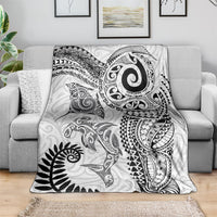 Aotearoa Maori Sea Animals Tribal Blanket Manta Ray and Shark Moko Pattern White Color