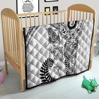 Aotearoa Maori Sea Animals Tribal Quilt Manta Ray and Shark Moko Pattern White Color