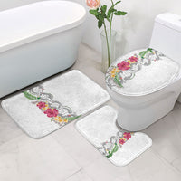 Hawaii DNA Kakau Tattoo Bathroom Set with Plumeria and Hibiscus Tropical Plants White Color