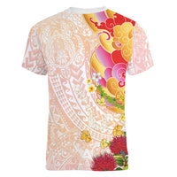 Japanese and Hawaiian Culture Fusion Women V-Neck T-Shirt Irezumi with Turtles and Lei Kakau Pattern Sunset Vibe