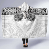 Samoan Traditional Art Tattoos Hooded Blanket Tatau Tribal Motifs with Ula Nifo White - Polynesian Pride