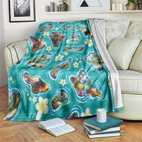 Hawaii Map with Plumeria Flower and Palaka Pattern Blanket Tropical Island Teal Design