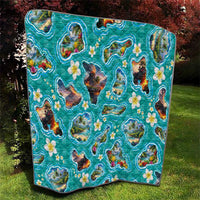 Hawaii Map with Plumeria Flower and Palaka Pattern Quilt Tropical Island Teal Design
