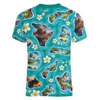 Hawaii Map with Plumeria Flower and Palaka Pattern Women V-Neck T-Shirt Tropical Island Teal Design