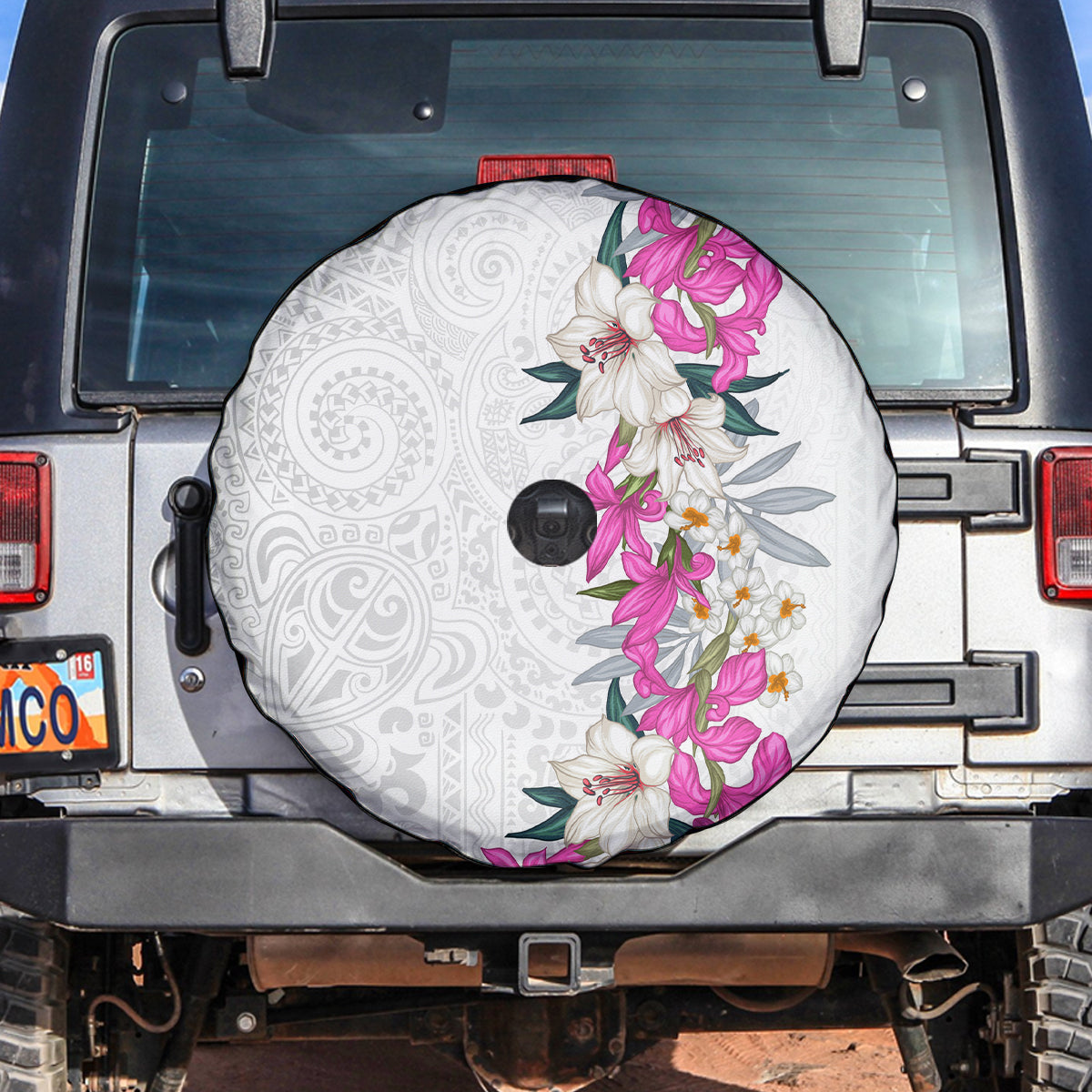 Hawaii Tropical Leaves and Flowers Spare Tire Cover Tribal Polynesian Pattern White Style