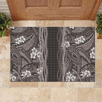 Hawaiian Art Flower Tribal with Lei Rubber Doormat Palaka Pattern Grayscale - Polynesian Pride