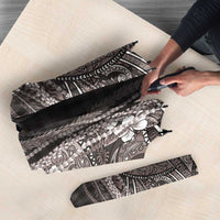 Hawaiian Art Flower Tribal with Lei Umbrella Palaka Pattern Grayscale - Polynesian Pride