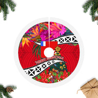 Wallis and Futuna Christmas Tree Skirt Santa Claus Holding Coat of Arms Polynesian Xmas Style LT03 - Polynesian Pride
