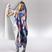 Hawaiian and Japanese Culture Together Hooded Blanket Hawaiian Archipelago Shape Sea Animals