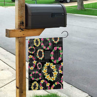 Hawaiian Kakau Tattoo Leis and Palaka Pattern Garden Flag Traditional Aloha Tribal Black Color