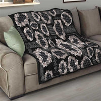 Hawaiian Leis Quilt Kakau Tattoos and Palaka Pastel Grayscale