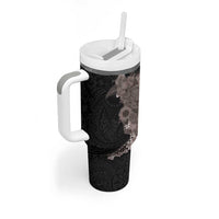 Hawaiian Tropical Plants and Chameleon Tumbler With Handle Polynesian Art Grayscale - Polynesian Pride
