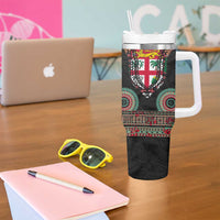 Fiji Coat of Arms Traditional Dashiki Tumbler With Handle Tapa Art and Palm Leaves Pattern Black Color - Polynesian Pride
