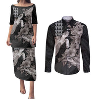 Hawaiian Turtle Love Couple Couples Matching Puletasi and Long Sleeve Button Shirt - Sweet Hibiscus and Kakau Pattern Grayscale Color LT03 Black - Polynesian Pride