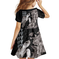 Hawaiian Turtle Love Couple Family Matching Summer Maxi Dress and Hawaiian Shirt - Sweet Hibiscus and Kakau Pattern Grayscale Color LT03 - Polynesian Pride