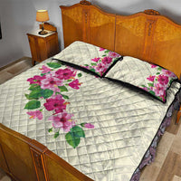 Hawaiian Hibiscus and Art Polynesian Tattoo Quilt Bed Set Beige Color