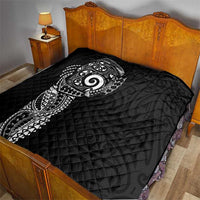 New Zealand Maori Koru Art Traditional Tattoo Quilt Simple Style