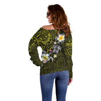Hawaiian Turtle and Plumeria Off Shoulder Sweater Polynesian Tattoo and Tribal Elements Pattern Yellow Color