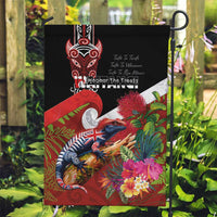 Aotearoa Toitu Te Tiriti Garden Flag Waitangi-Honour The Treaty NZ Tuatara and Plants
