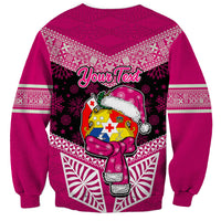 Personalised Tonga Christmas Sweatshirt Tongan Coat of Arms Santa With Ngatu Pattern Christmas Pink Style LT03 - Polynesian Pride